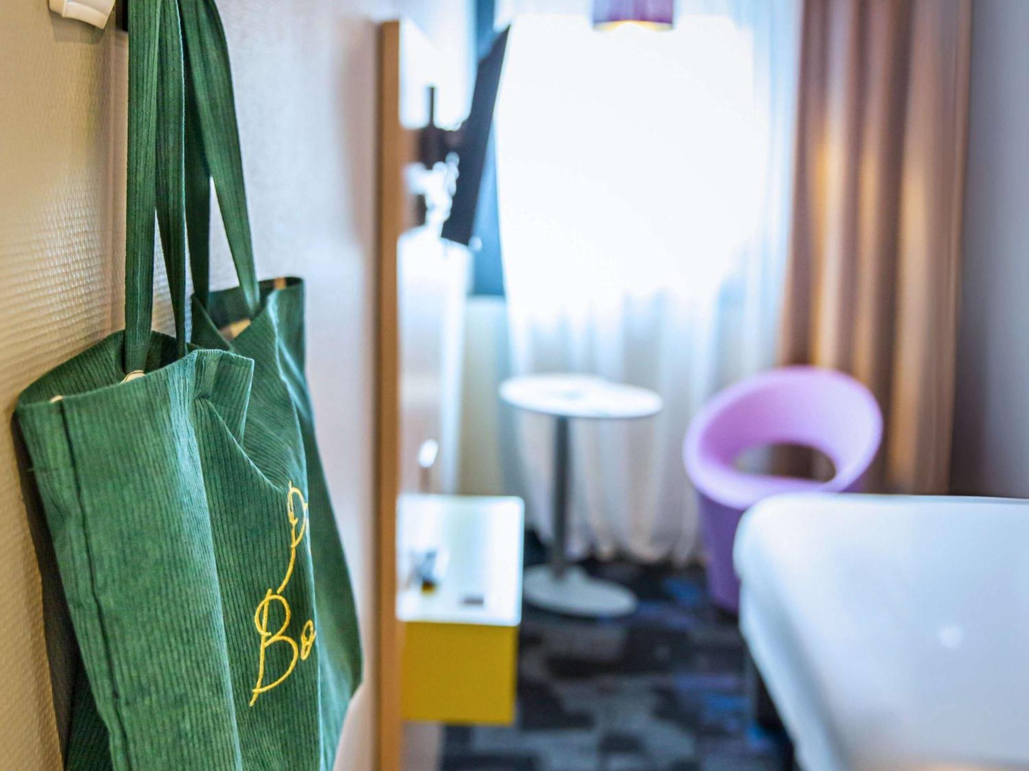 Ibis Styles Honfleur Centre Historique Hotell Exteriör bild
