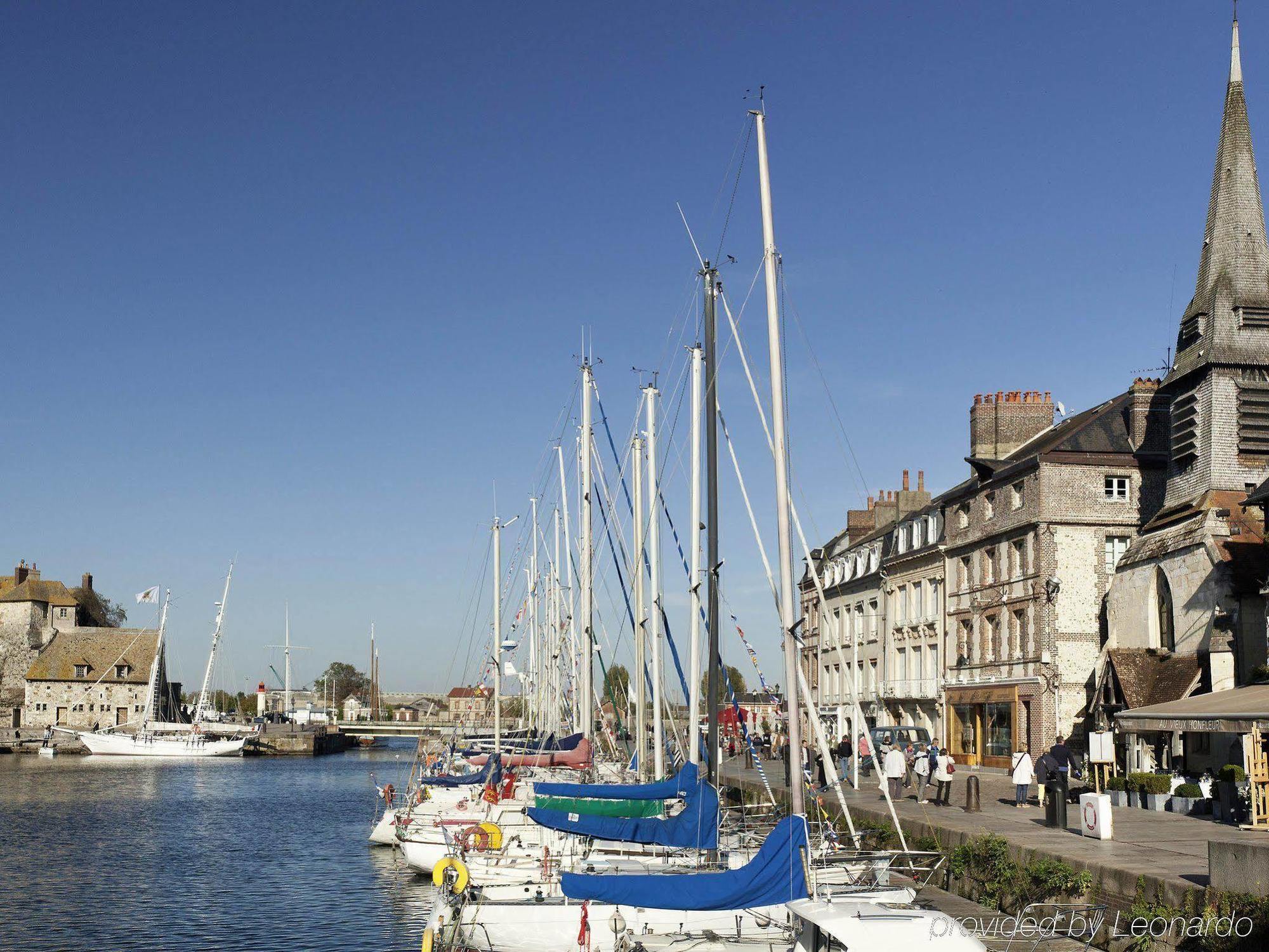 Ibis Styles Honfleur Centre Historique Hotell Exteriör bild