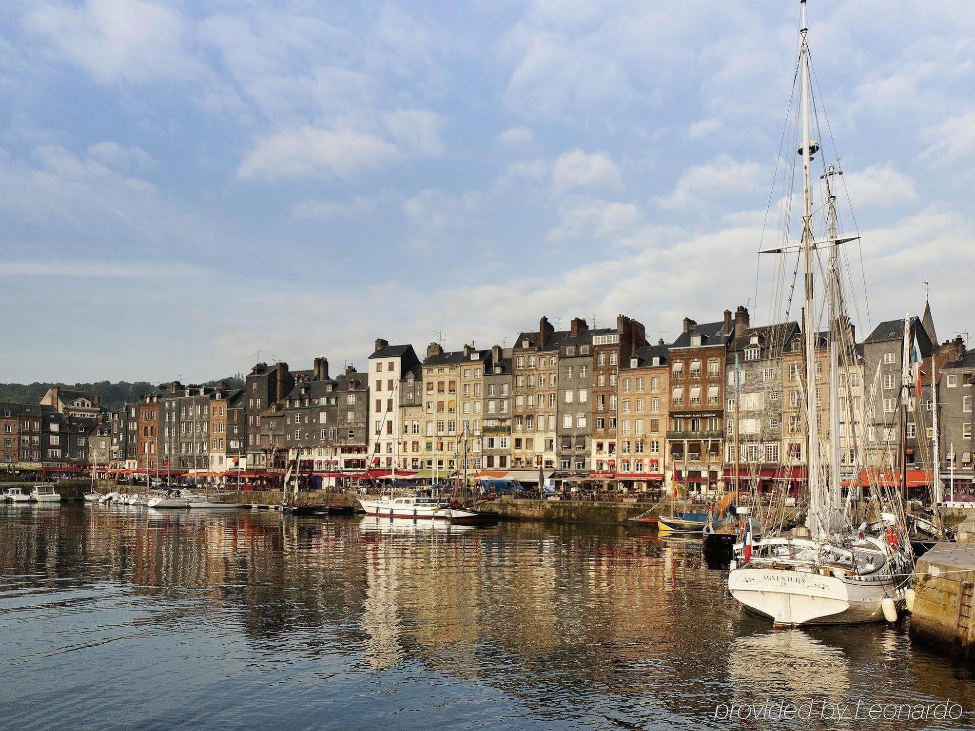 Ibis Styles Honfleur Centre Historique Hotell Exteriör bild