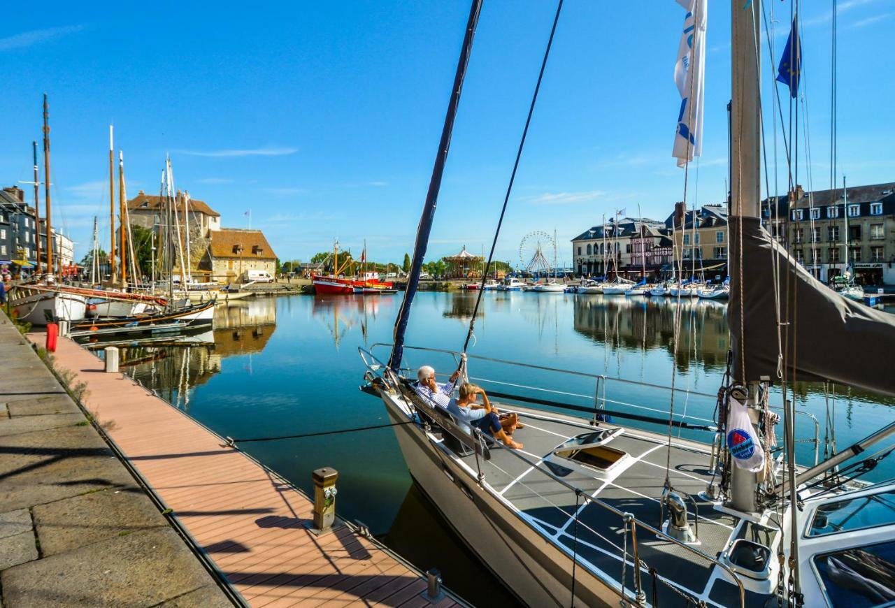Ibis Styles Honfleur Centre Historique Hotell Exteriör bild